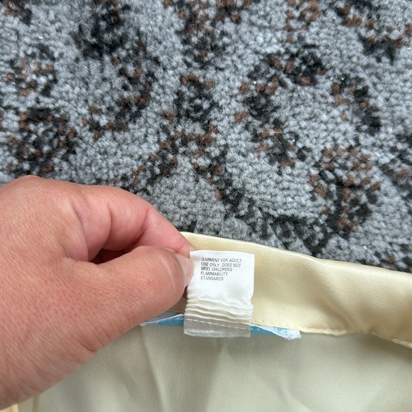 Vintage Amanda Payne Satin Button Down Nightgown Pale Yellow Large - Picture 4 of 7